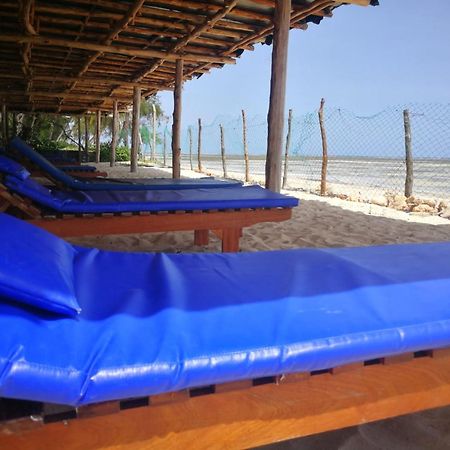 Oluwa Seun Beach Cottages, Mtwapa Mombasa Eksteriør billede