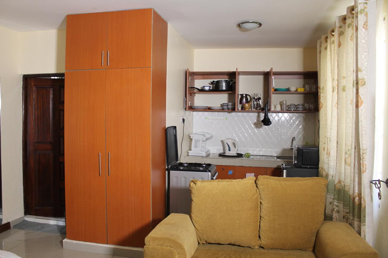 Oluwa Seun Beach Cottages, Mtwapa Mombasa Eksteriør billede