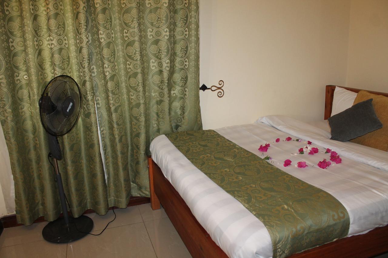 Oluwa Seun Beach Cottages, Mtwapa Mombasa Eksteriør billede