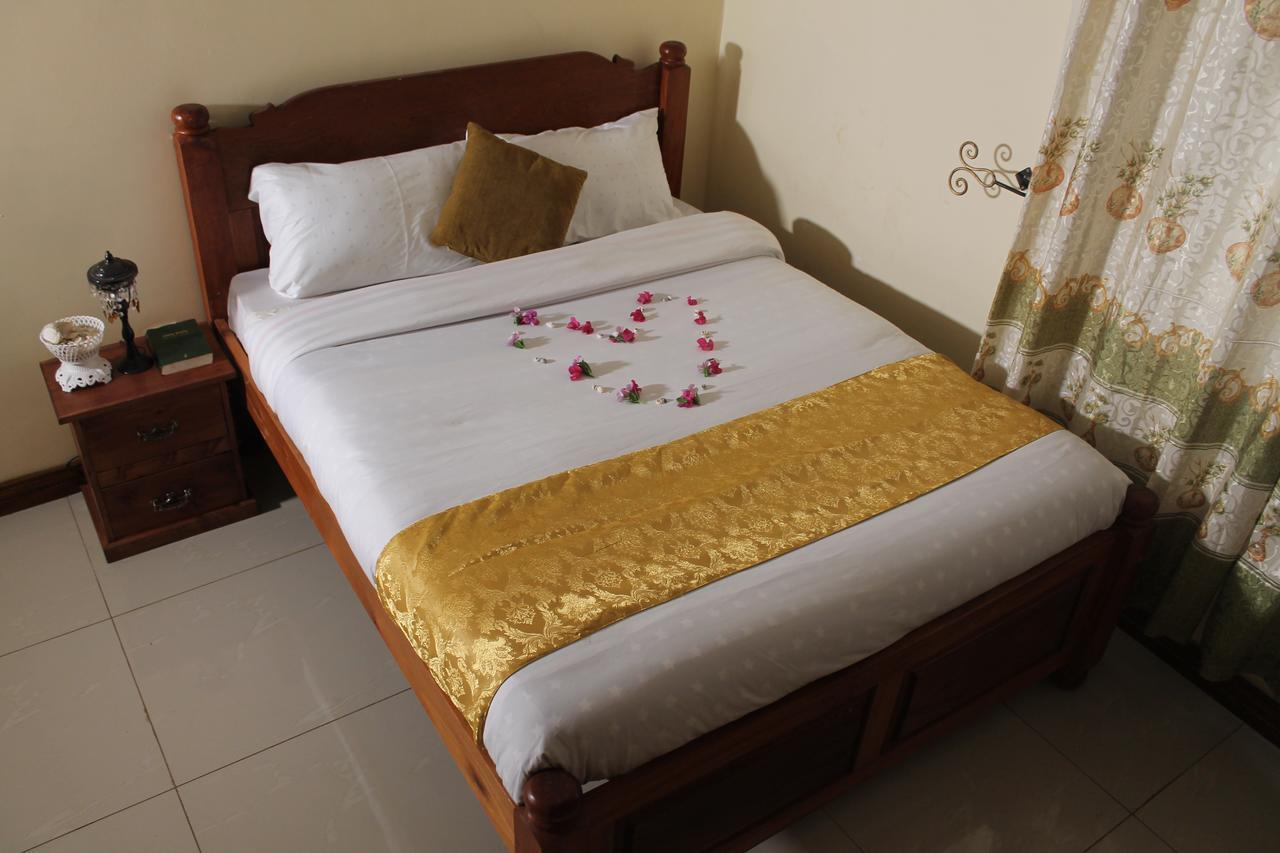 Oluwa Seun Beach Cottages, Mtwapa Mombasa Eksteriør billede