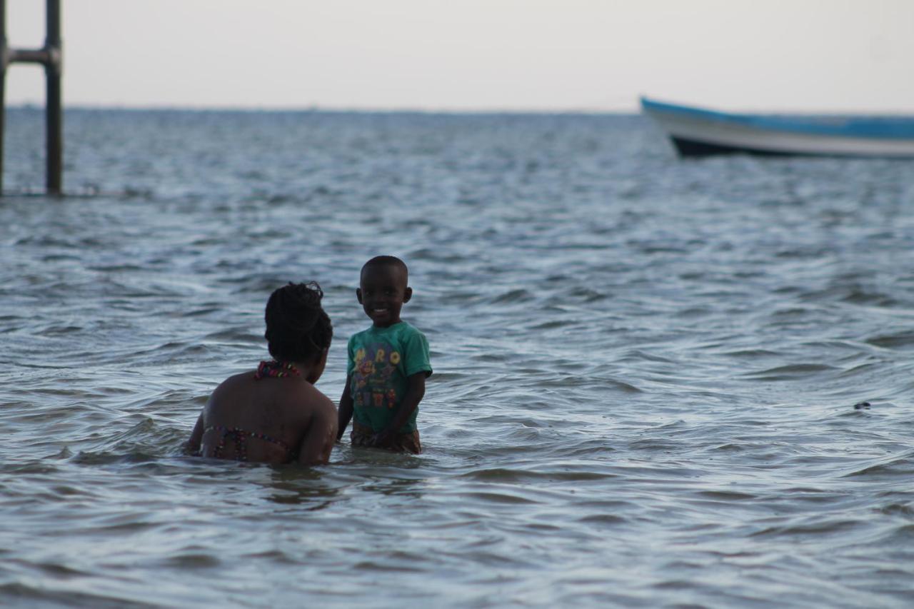 Oluwa Seun Beach Cottages, Mtwapa Mombasa Eksteriør billede